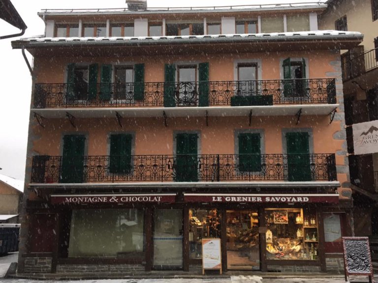 Rénovation de façade au cœur de Samoëns